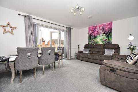 42 Bridgemere Close, Leicester, LE2 9JZ