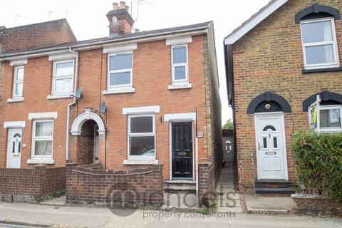 3 bedroom semi-detached house to rent - Bourne Road, Colchester