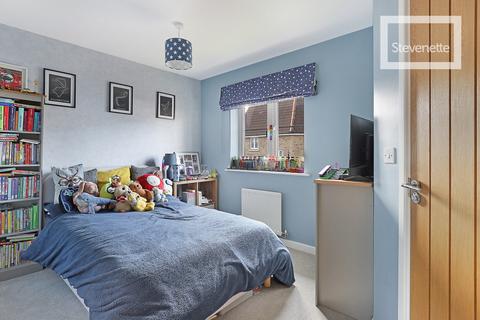 92 Blenheim Square, North Weald, Epping, CM16 6FQ
