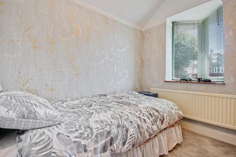 133 Wricklemarsh Road, London, SE3 8DL