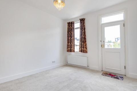 186 Effra Road, Wimbledon, London, SW19 8QA