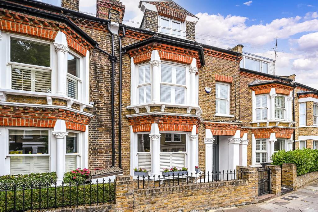 Duke Road, Chiswick 3 bed terraced house £1,300,000