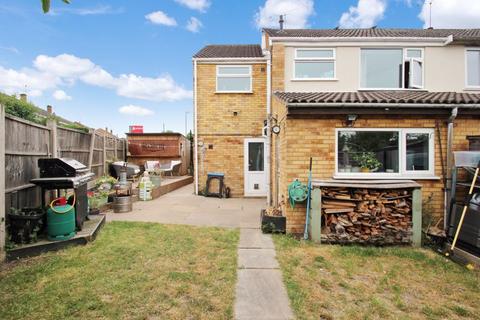 2 Eden Close, Studley, B80 7RF