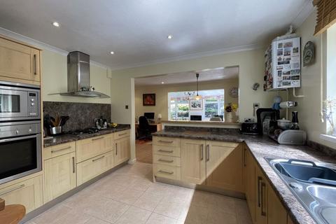 17 Epworth Close, Truro, TR1 1UP