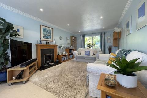 17 Epworth Close, Truro, TR1 1UP