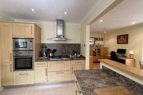 17 Epworth Close, Truro, TR1 1UP