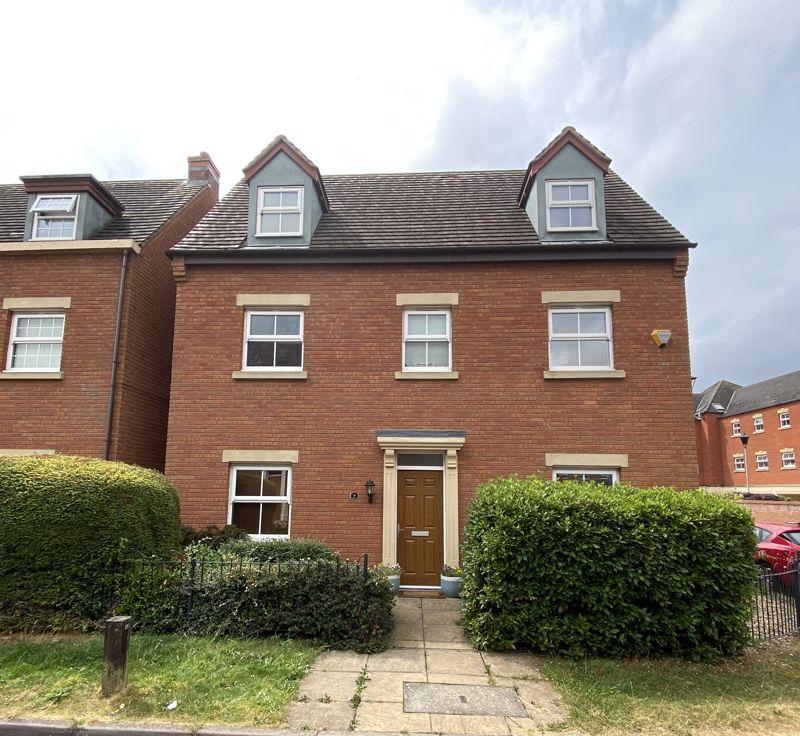 Thacker Drive, Lichfield, WS13 6NS 4 bed detached house £425,000