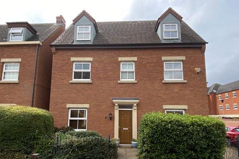9 Thacker Drive, Lichfield, WS13 6NS
