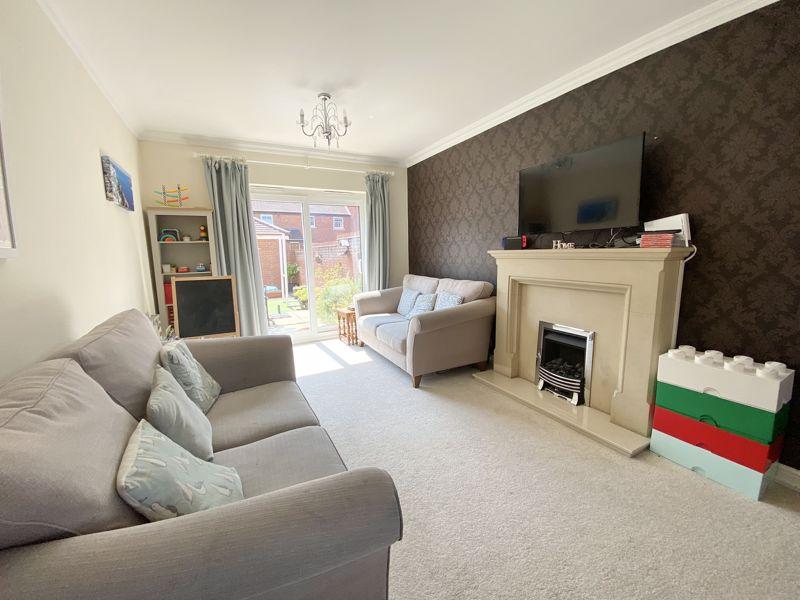 Thacker Drive, Lichfield, WS13 6NS 4 bed detached house £425,000