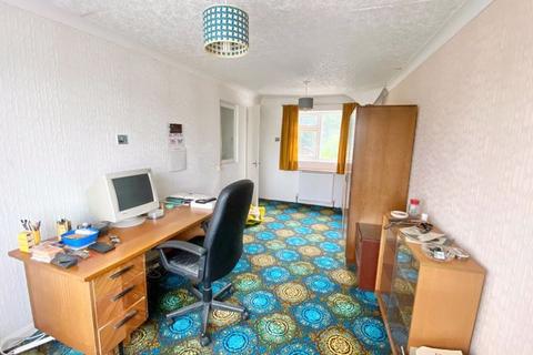 3 Mountford Drive, Sutton Coldfield, B75 6TA