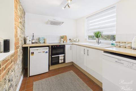 undefined, Banbury Road, Brackley, NN13 6BA