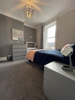 1 bedroom in a house share to rent - Kells Lane, Gateshead NE9