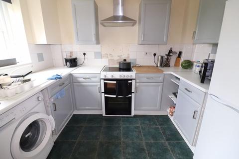 2 bedroom semi-detached house for sale - Hough Close, Oldham, OL8