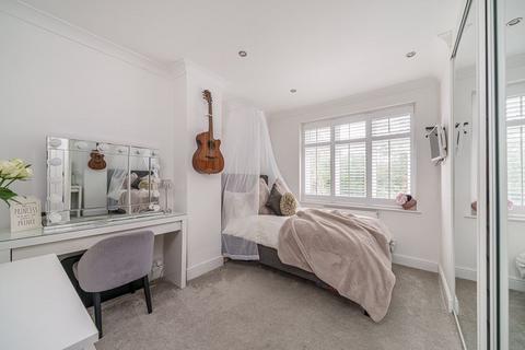 15 Kent Close, Orpington, BR6 7HD