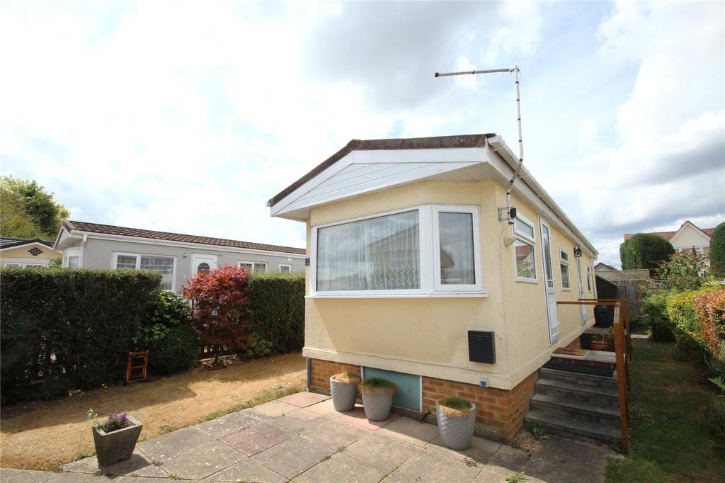 Lumby Drive Mobile Home Park, Ringwood, Hampshire, BH24 1 bed park home ...