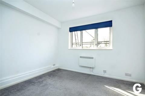 2 bedroom apartment to rent, Charing Close, Ringwood, Hampshire, BH24