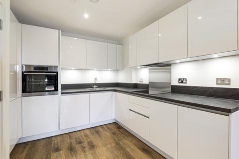 2 bedroom apartment for sale - 30 Mill Mead, Staines, TW18
