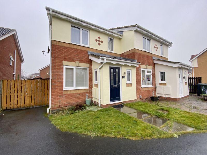 Gardner Park, North Shields 3 bed semidetached house £795 pcm (£183 pw)