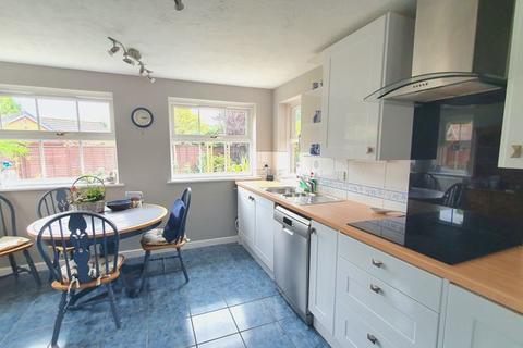48 Bay Tree Road, Abbeymead, Gloucester, GL4 5WD