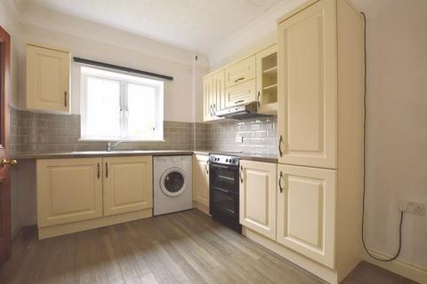 Studio to rent, East Gomeldon Road, Salisbury