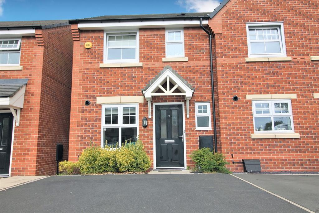 Cotton Meadows, Bolton, BL1 3 bed semidetached house £895 pcm (£207 pw)