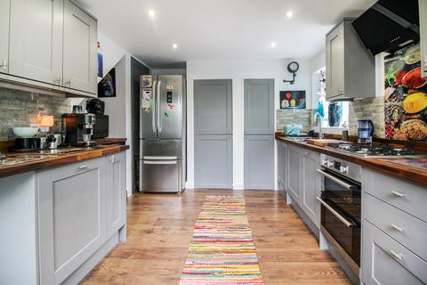 7 Elan Close, Tilehurst, Reading, RG30 4AU