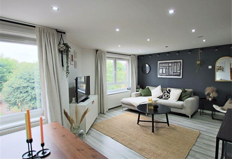William Street, Dundee 2 bed apartment £115,000