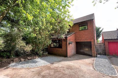 4 bedroom detached house for sale - Withybrook Close, Hereford