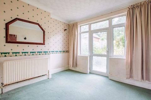 3 bedroom end of terrace house for sale - Stottbury Road, Bristol