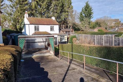 Dell Cottage, 110 Deanway, Chalfont St Giles, HP8 4LQ