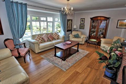 29 Deanway, Chalfont St Giles, HP8 4JR