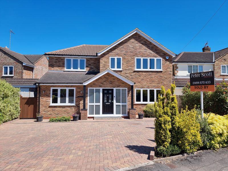 Hedgerow, Chalfont St Peter 5 bed detached house for sale £1,400,000