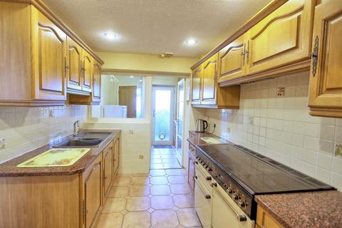 10 Fleetwood Close, Chalfont St Giles, HP8 4DP