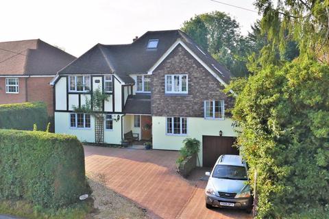 57 Bottrells Lane, Chalfont St Giles, HP8 4EY