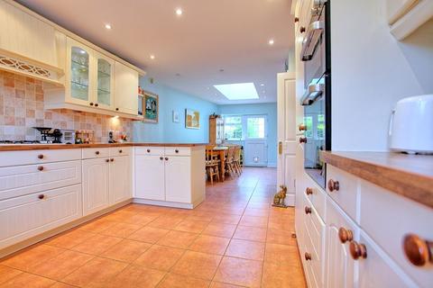 57 Bottrells Lane, Chalfont St Giles, HP8 4EY