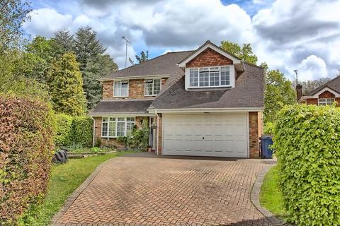 74 Kings Road, Chalfont St Giles, HP8 4HN
