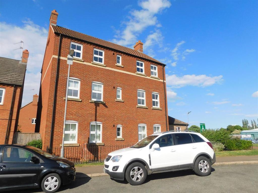 Jessop Court, Kirton, PE20 1AN 2 bed flat £630 pcm (£145 pw)