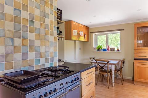 Miramichi Farnham Lane, Haslemere, GU27 1EU