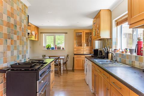 Miramichi Farnham Lane, Haslemere, GU27 1EU