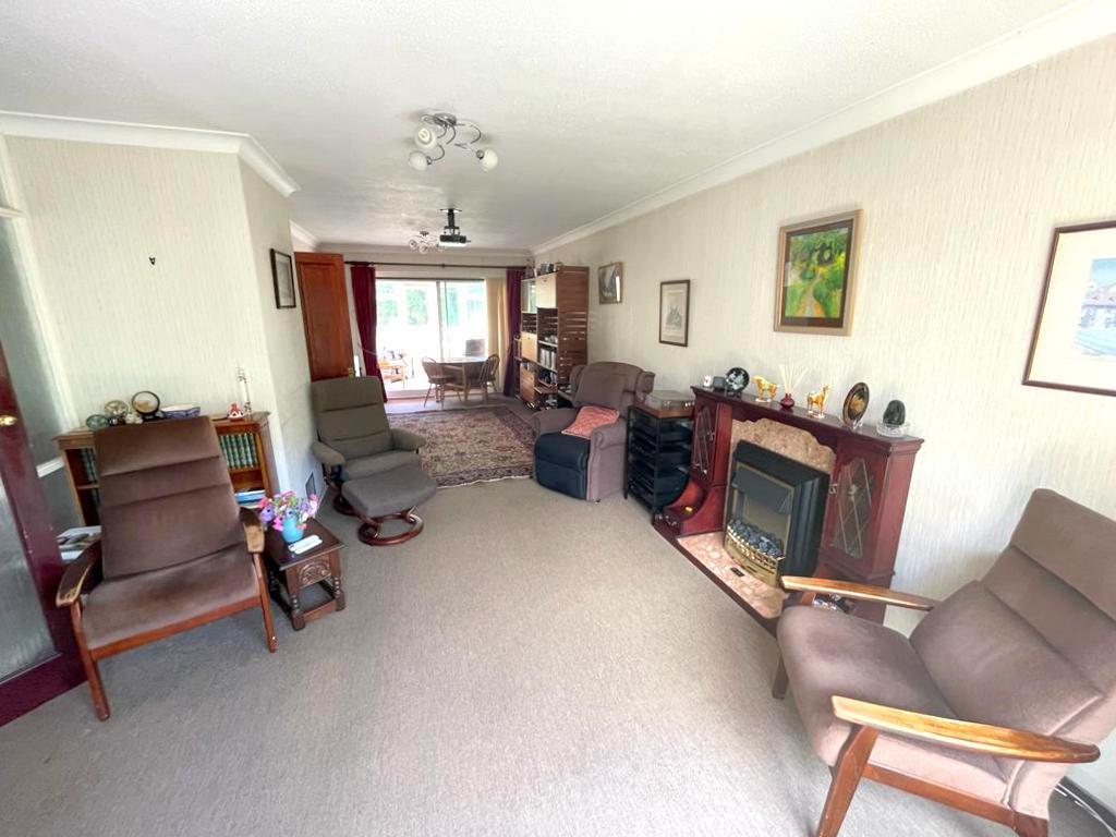 Druids Close, Mumbles, Swansea 3 bed end of terrace house £325,000