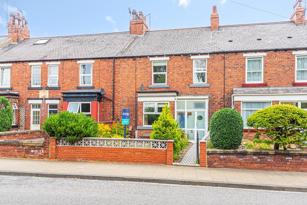 Wetherby Road, Tadcaster 3 bed terraced house for sale £285,000