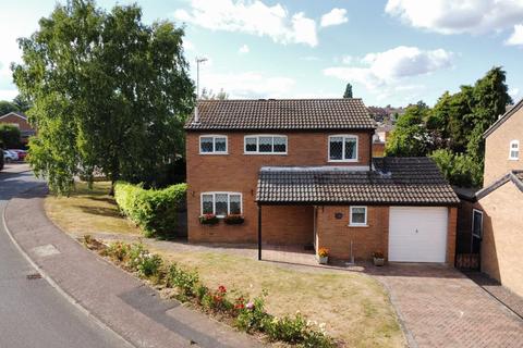 3 bedroom detached house for sale - Columbus Crescent, Rothwell, Kettering