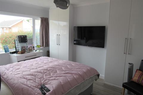 39 Bognor Drive, Herne Bay, CT6 8QR