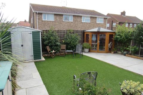 39 Bognor Drive, Herne Bay, CT6 8QR
