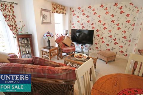 38 Daisy Fields, Bradford, BD2 1DZ