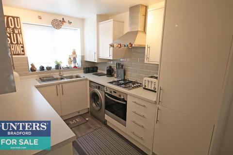 38 Daisy Fields, Bradford, BD2 1DZ