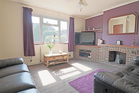 63 Alexander Road, Reigate, RH2 8EA