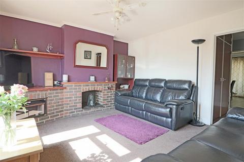 63 Alexander Road, Reigate, RH2 8EA