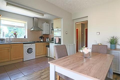 63 Alexander Road, Reigate, RH2 8EA