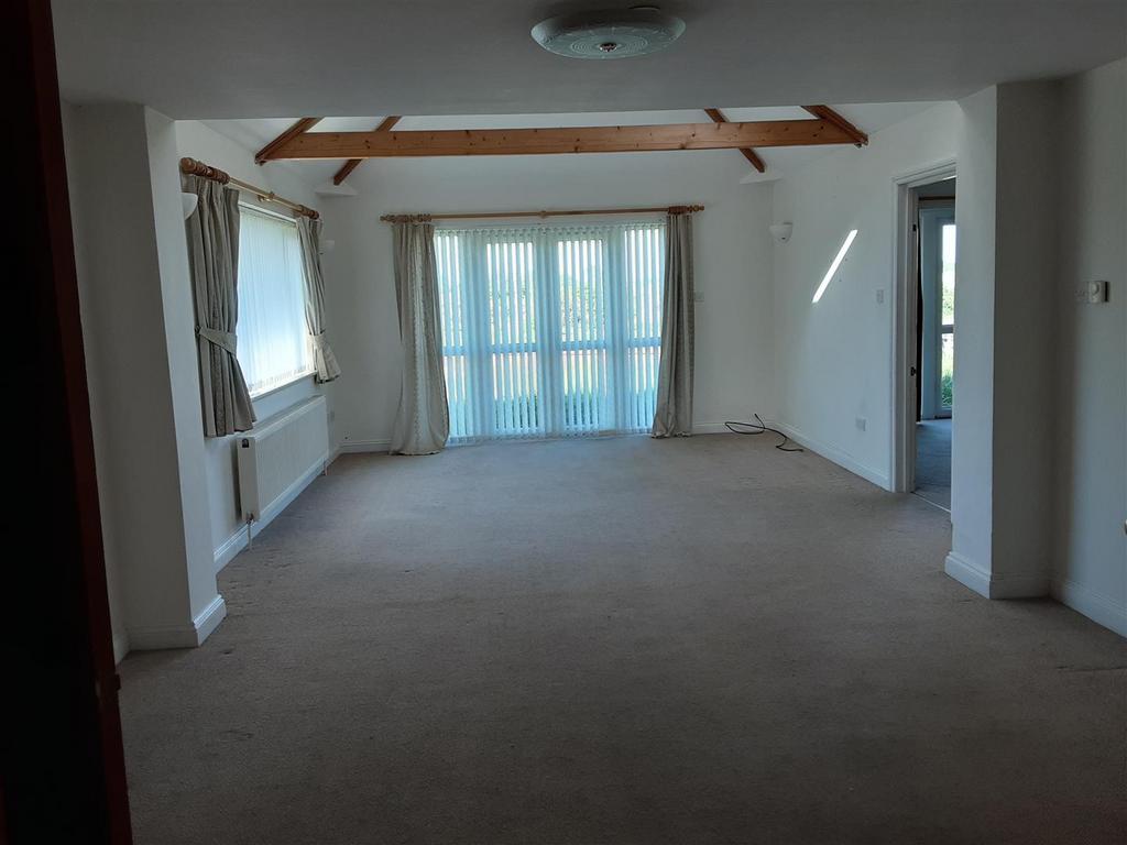 Large lounge